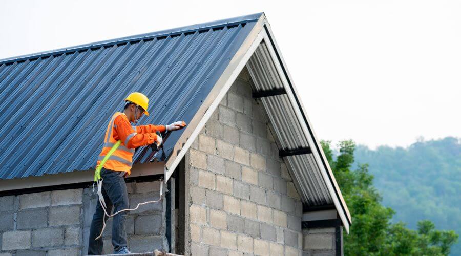 Expert Emergency Roof Repairs services in Coburn, PA